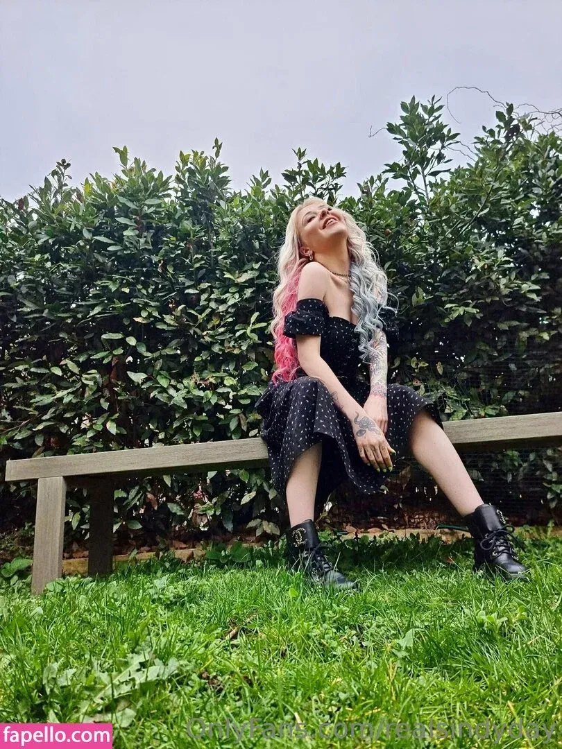 realsindyday Onlyfans Photo Gallery 