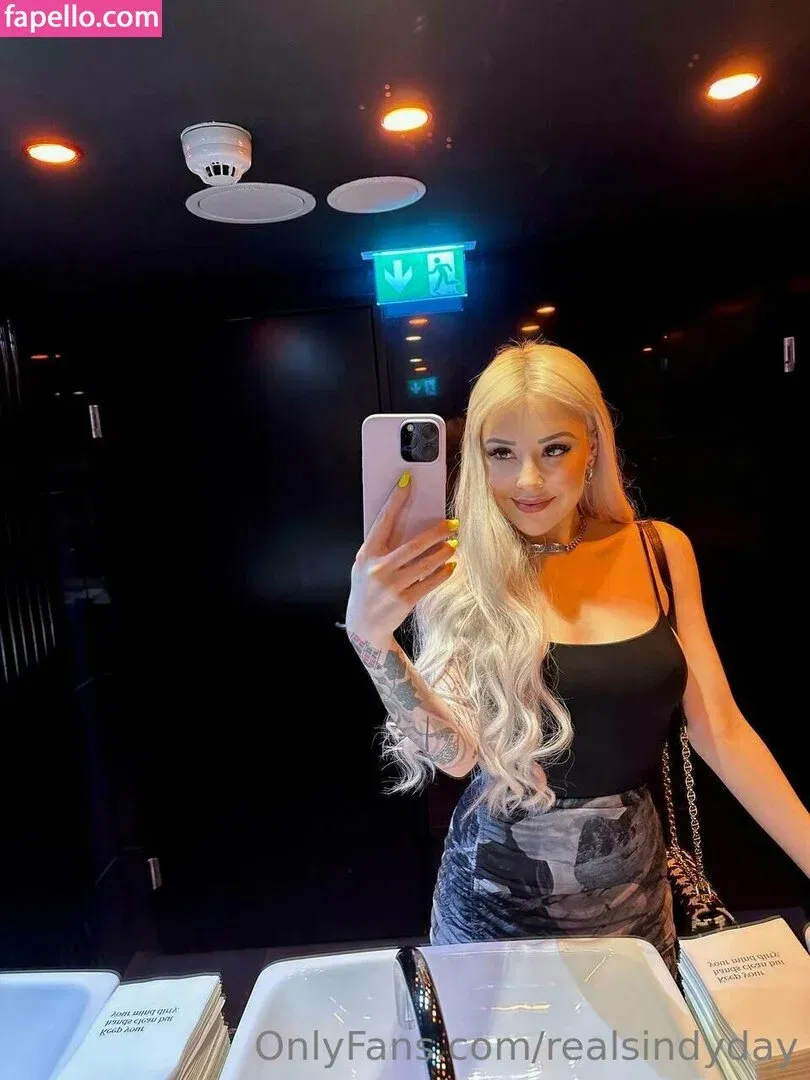 realsindyday Onlyfans Photo Gallery 