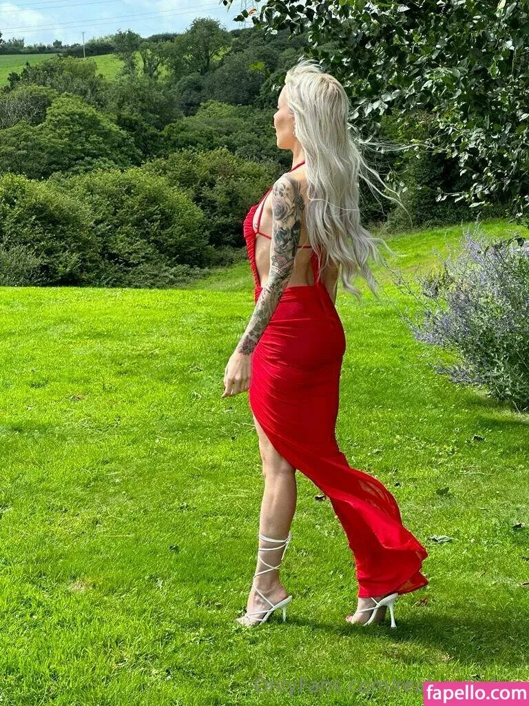 realsindyday Onlyfans Photo Gallery 