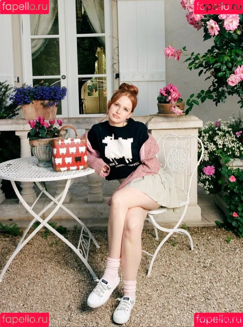 Madelaine Petsch Onlyfans Photo Gallery 