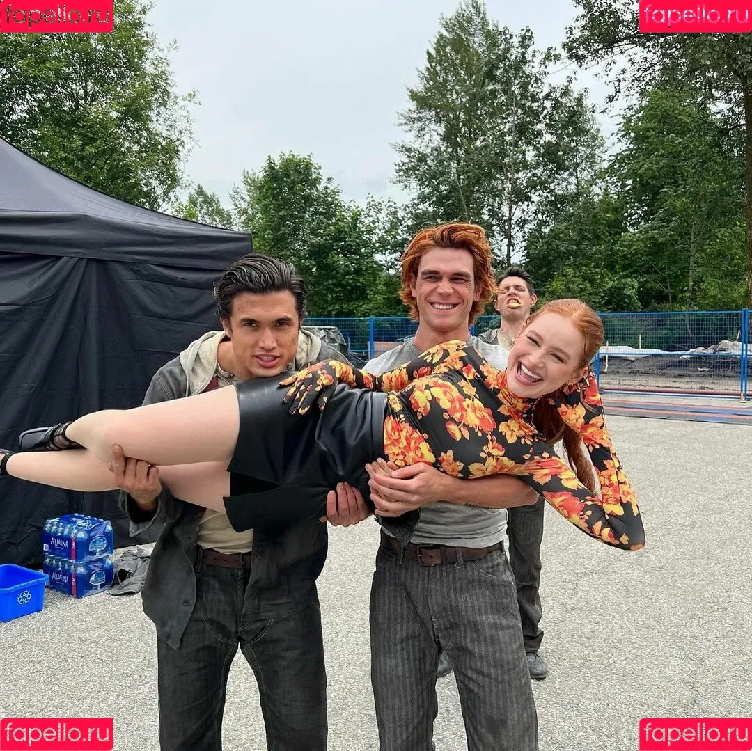 Madelaine Petsch Onlyfans Photo Gallery 