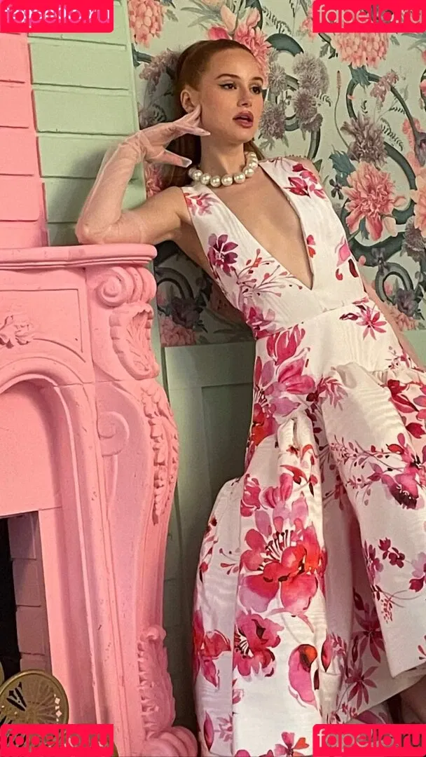 Madelaine Petsch Onlyfans Photo Gallery 
