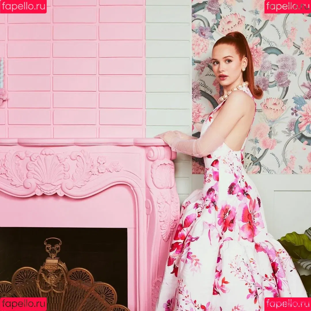 Madelaine Petsch Onlyfans Photo Gallery 