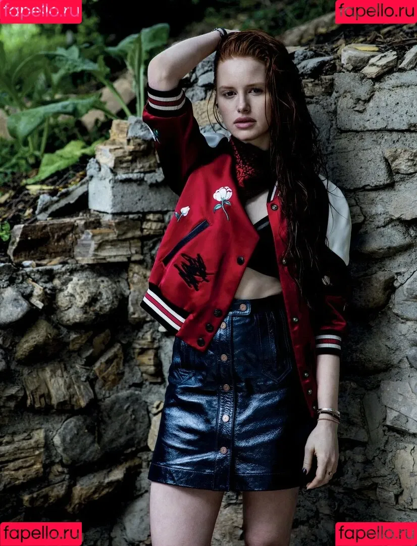 Madelaine Petsch Onlyfans Photo Gallery 