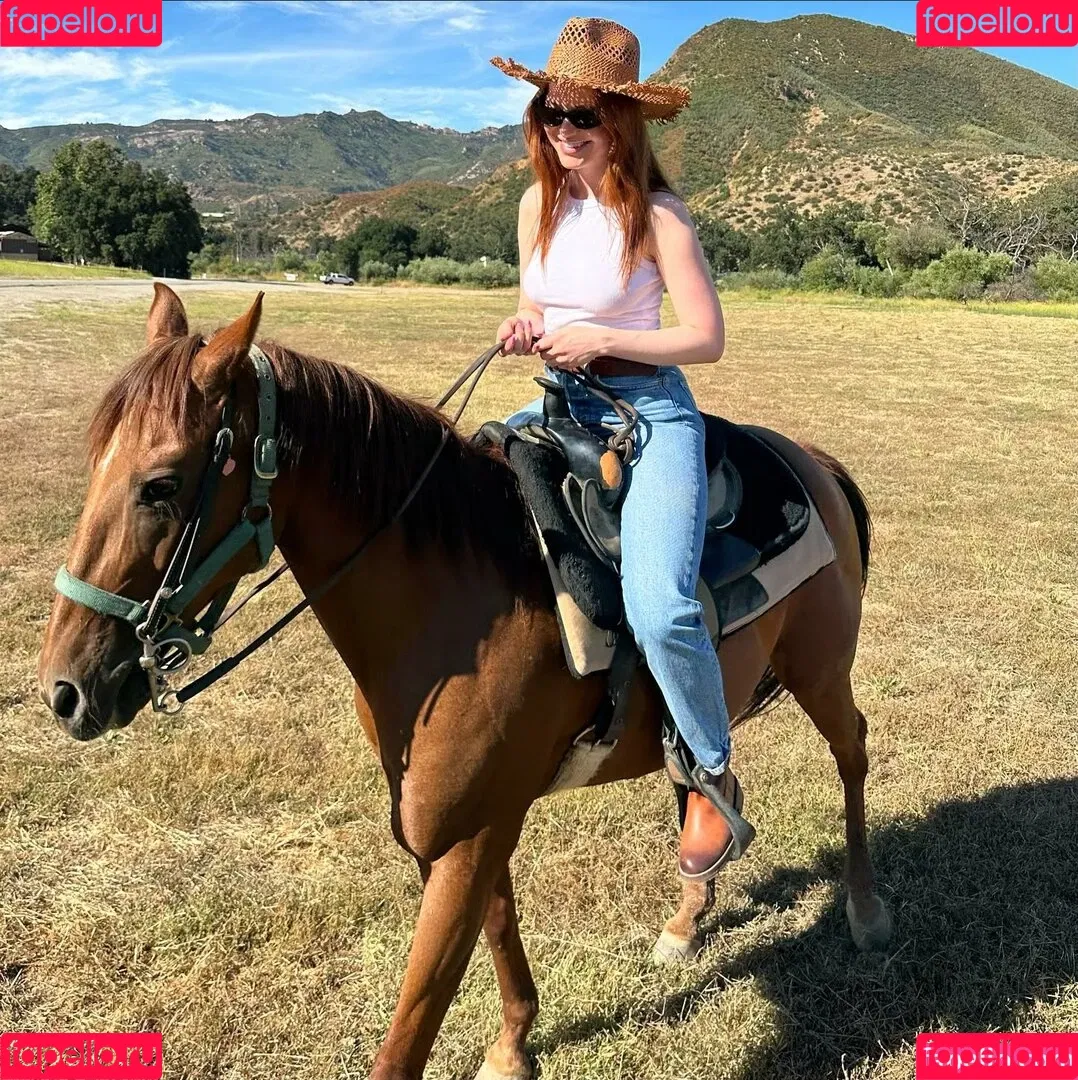 Madelaine Petsch Onlyfans Photo Gallery 