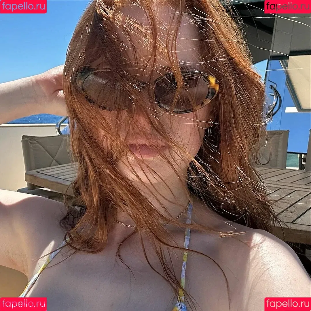Madelaine Petsch Onlyfans Photo Gallery 