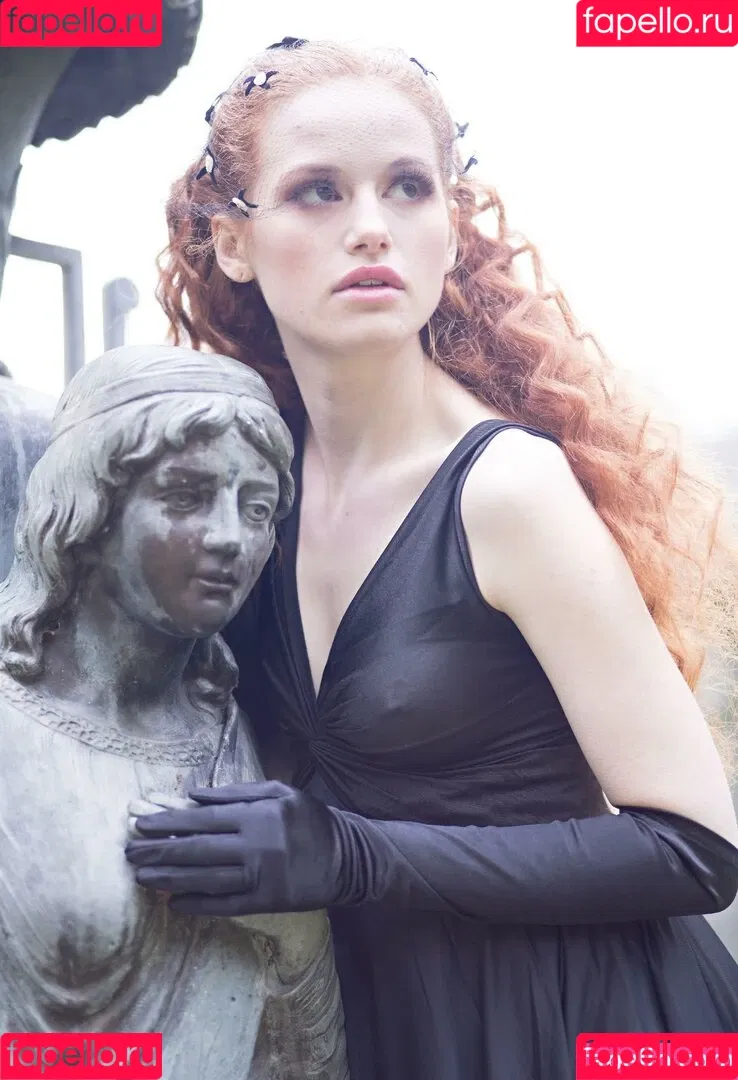 Madelaine Petsch Onlyfans Photo Gallery 
