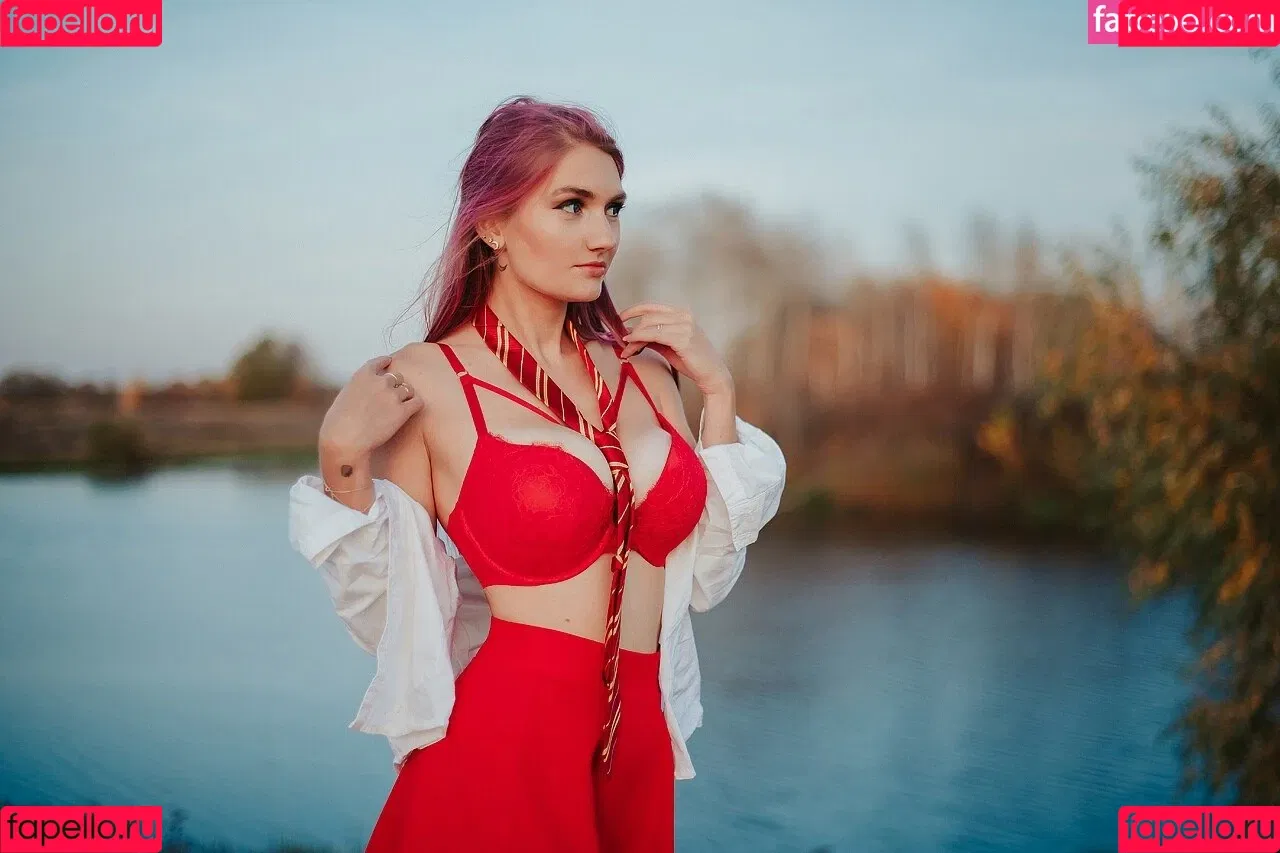 Lyllaangel Onlyfans Photo Gallery 