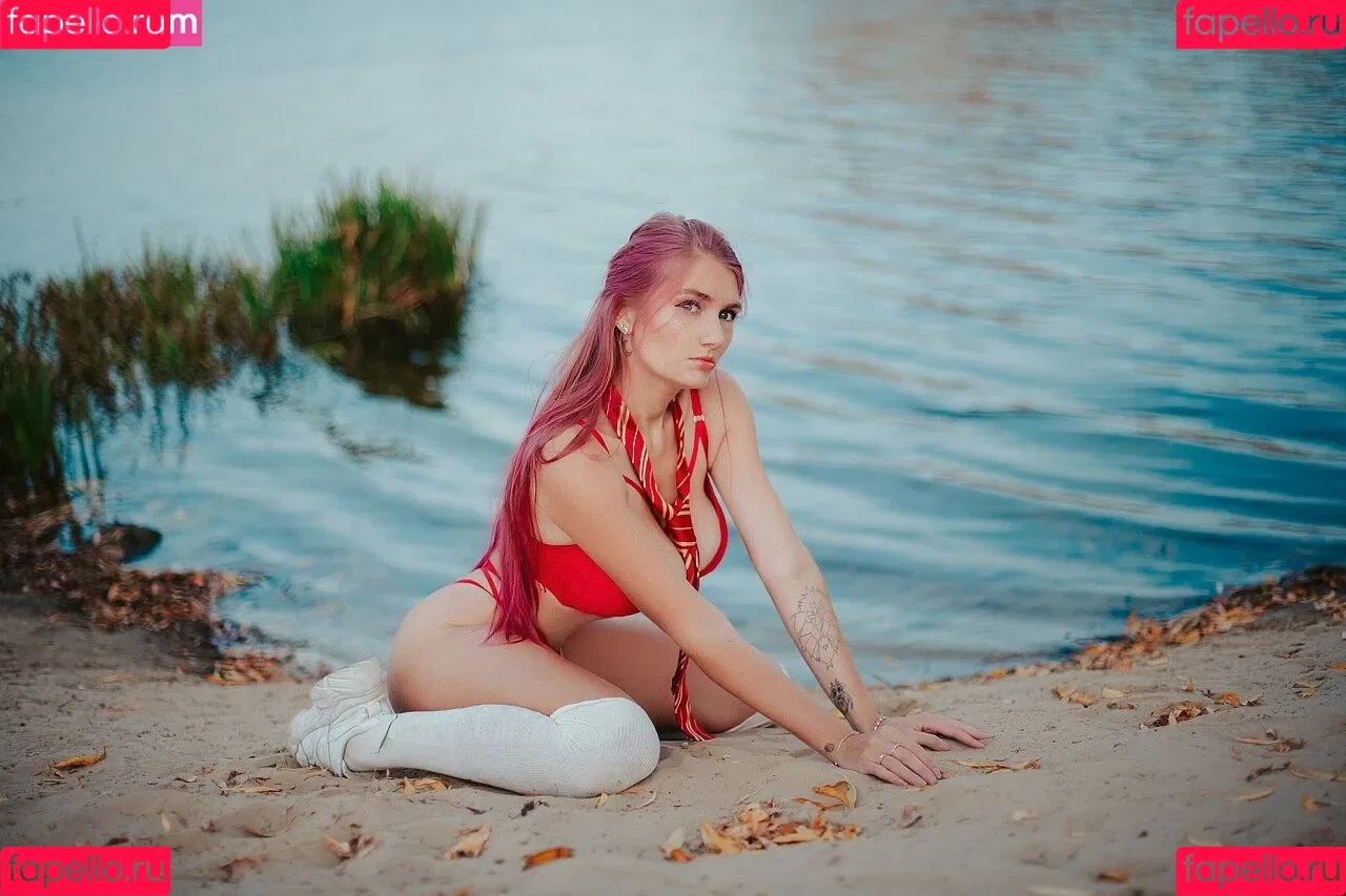 Lyllaangel Onlyfans Photo Gallery 