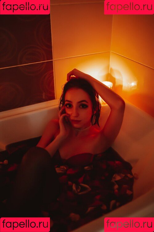 Sugoi Kate Onlyfans Photo Gallery 