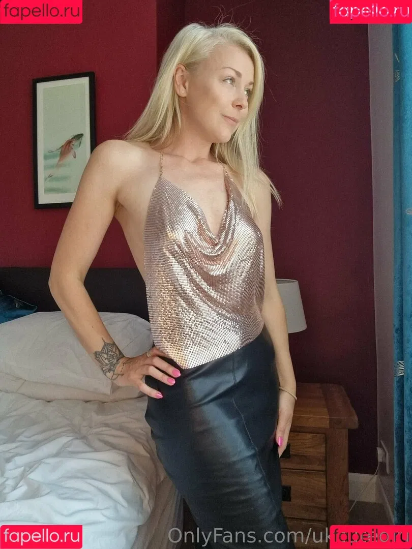 ukcutegirl Onlyfans Photo Gallery 