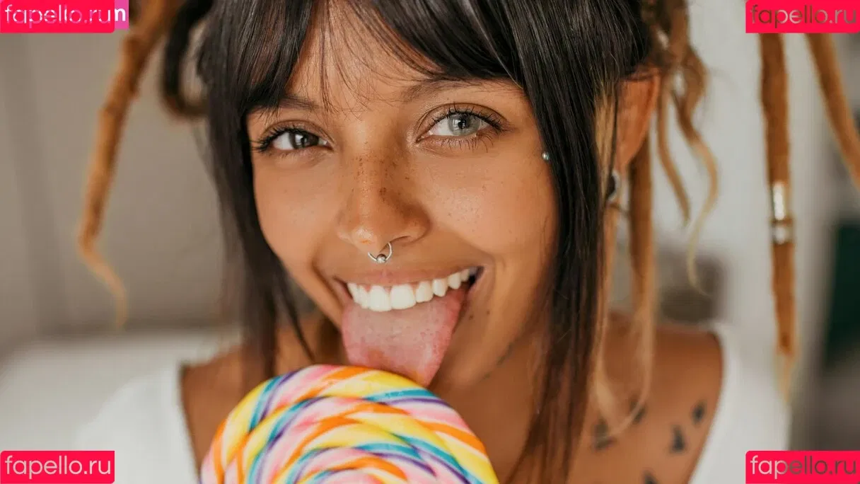 MaimyNyan Onlyfans Photo Gallery 