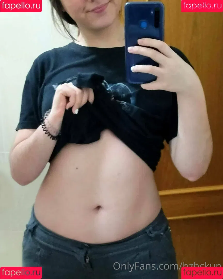 bzbckup Onlyfans Photo Gallery 
