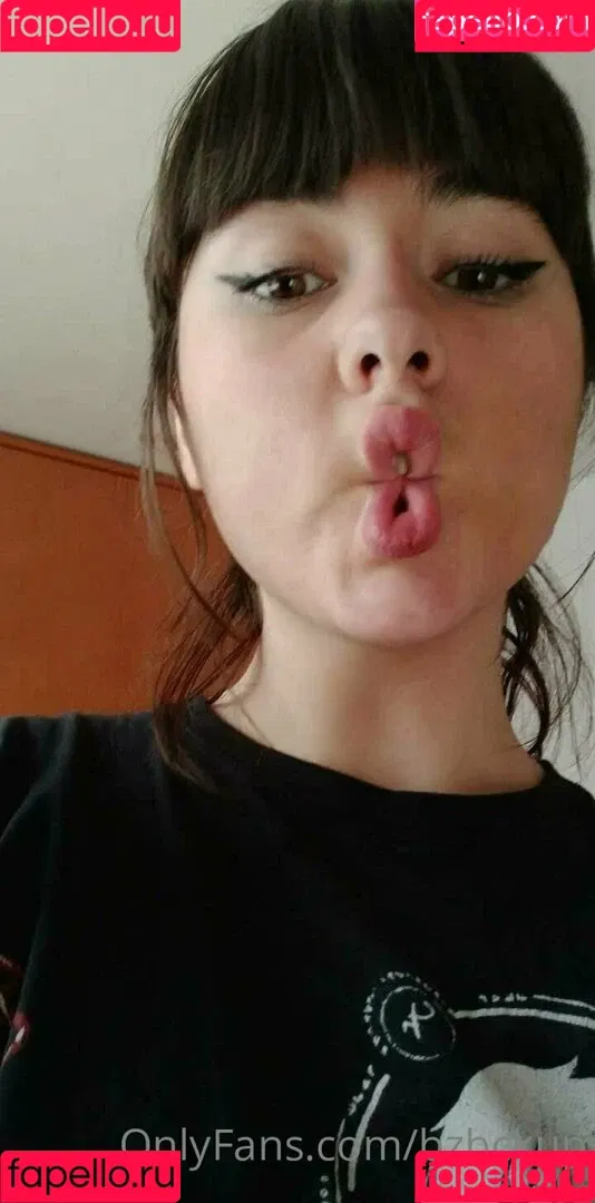 bzbckup Onlyfans Photo Gallery 
