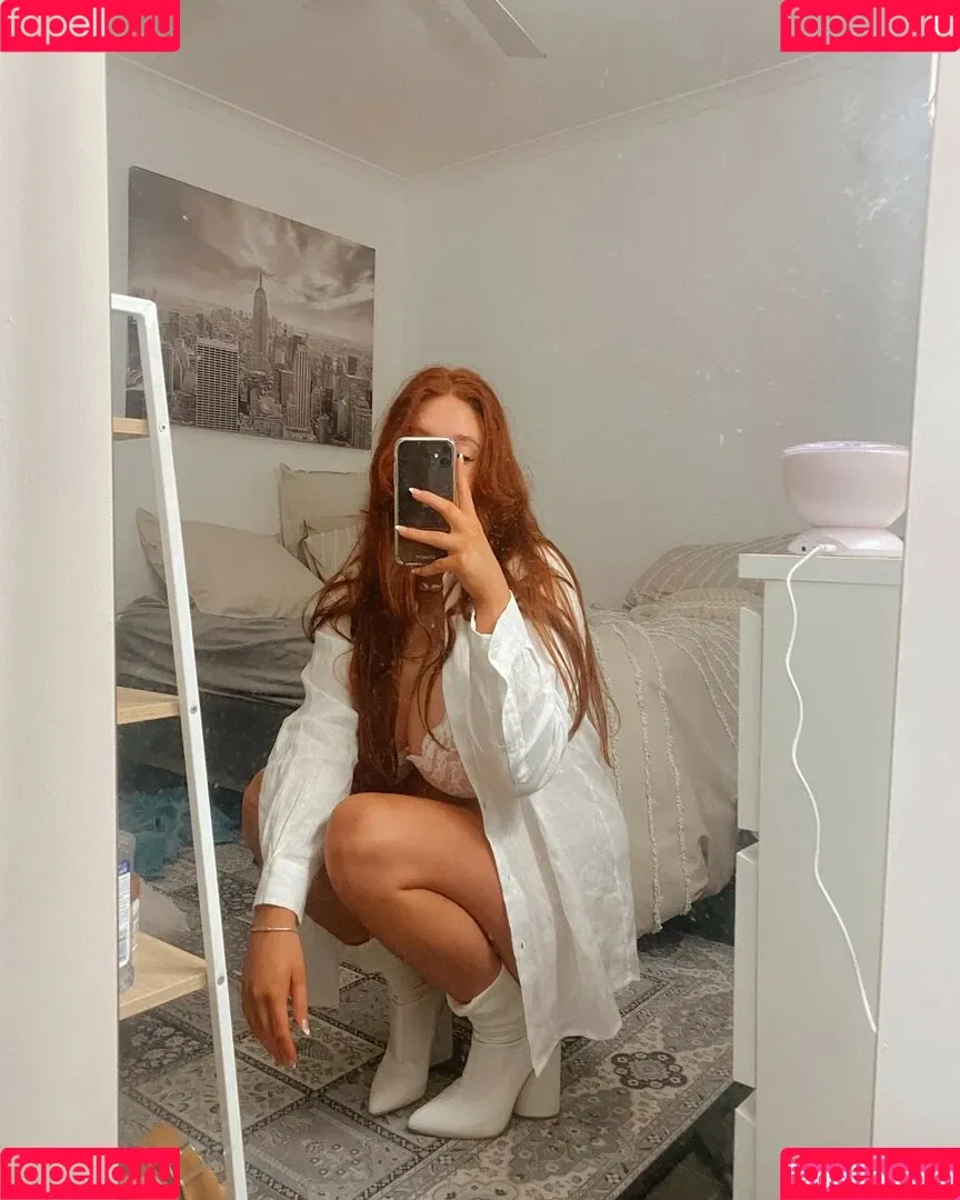Hayley Aurisch Onlyfans Photo Gallery 