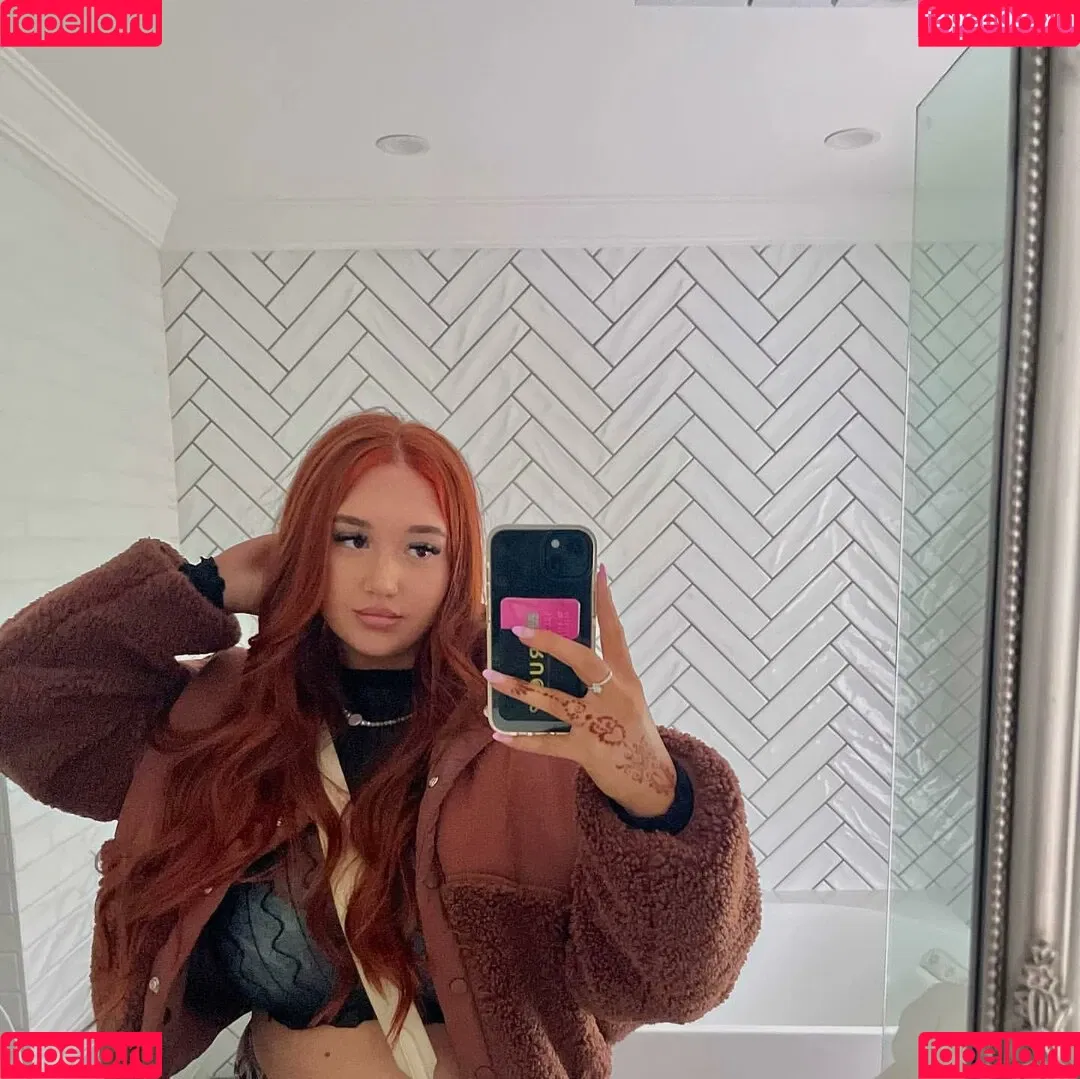 Hayley Aurisch Onlyfans Photo Gallery 