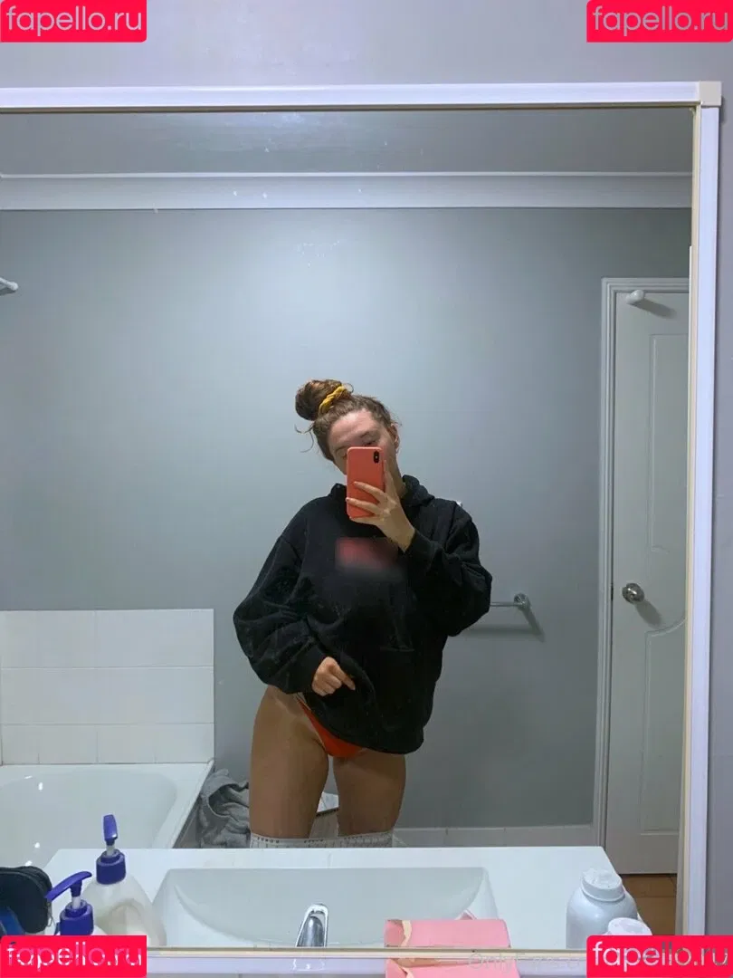 Hayley Aurisch Onlyfans Photo Gallery 