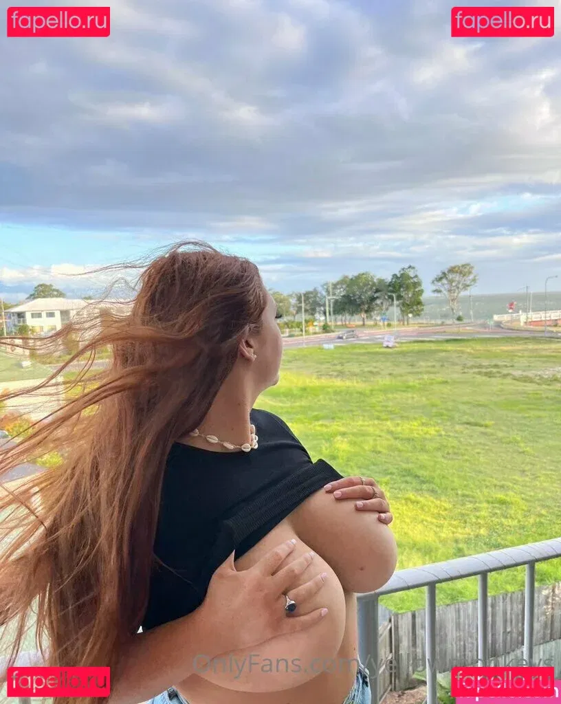 Hayley Aurisch Onlyfans Photo Gallery 