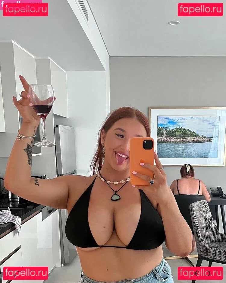 Hayley Aurisch Onlyfans Photo Gallery 