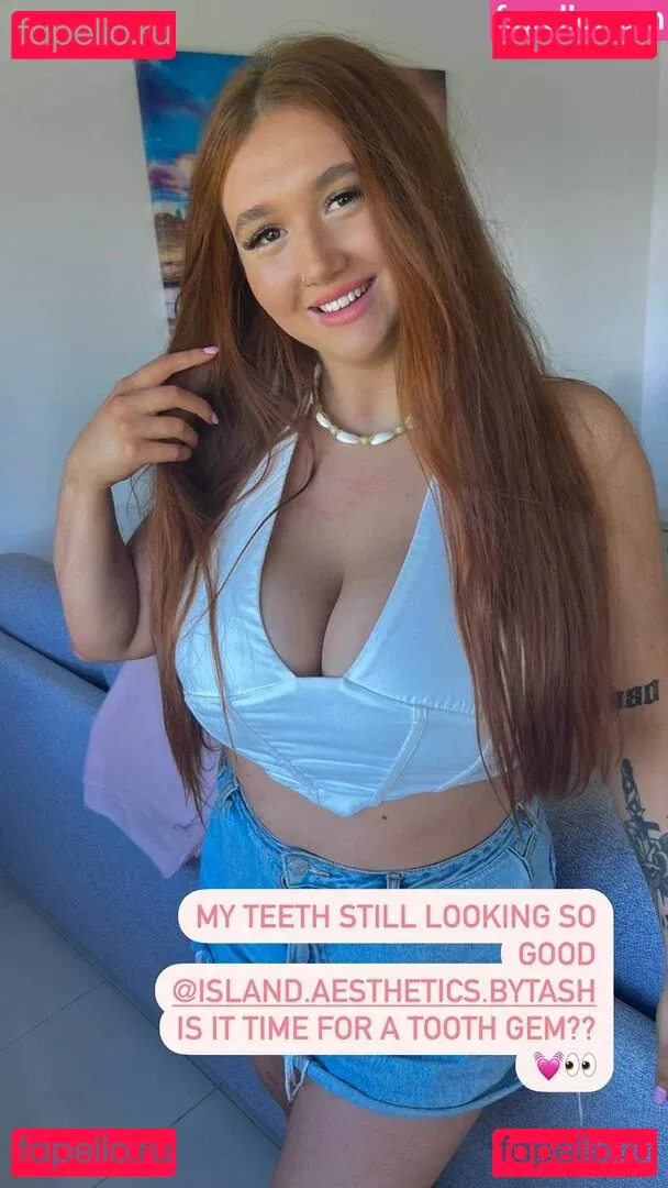 Hayley Aurisch Onlyfans Photo Gallery 