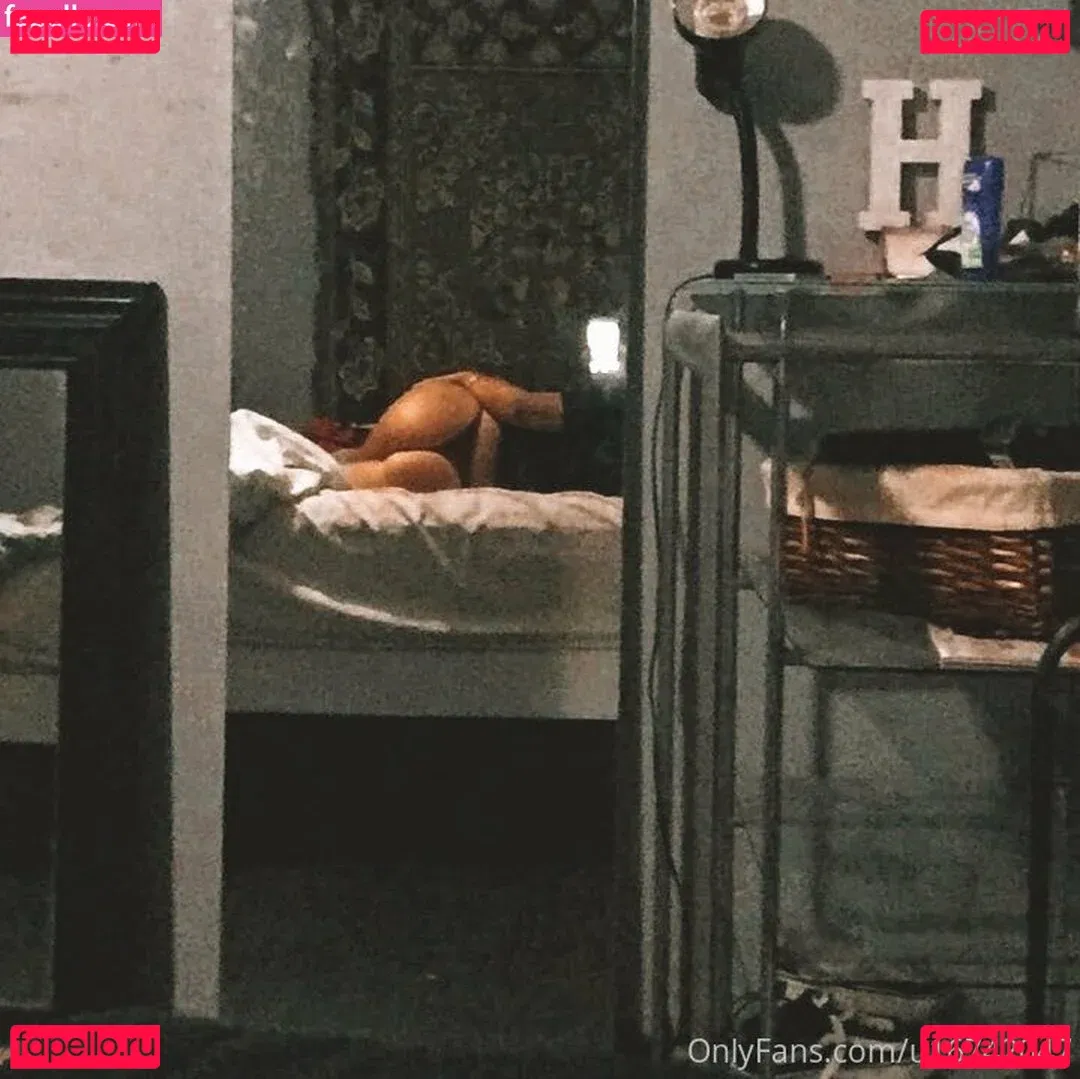 Hayley Aurisch Onlyfans Photo Gallery 