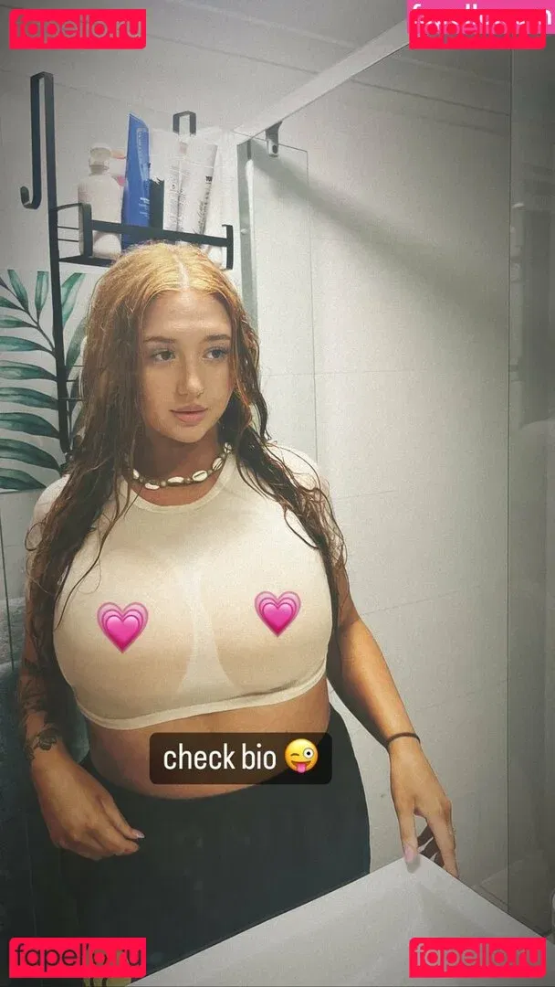 Hayley Aurisch Onlyfans Photo Gallery 