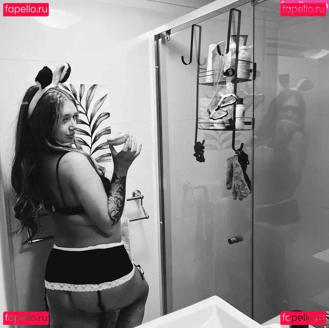 Hayley Aurisch Onlyfans Photo Gallery 