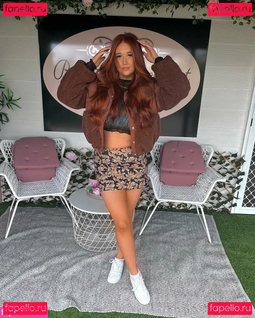 Hayley Aurisch Onlyfans Photo Gallery 