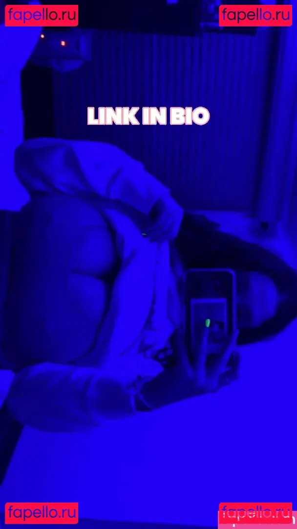 Hayley Aurisch Onlyfans Photo Gallery 