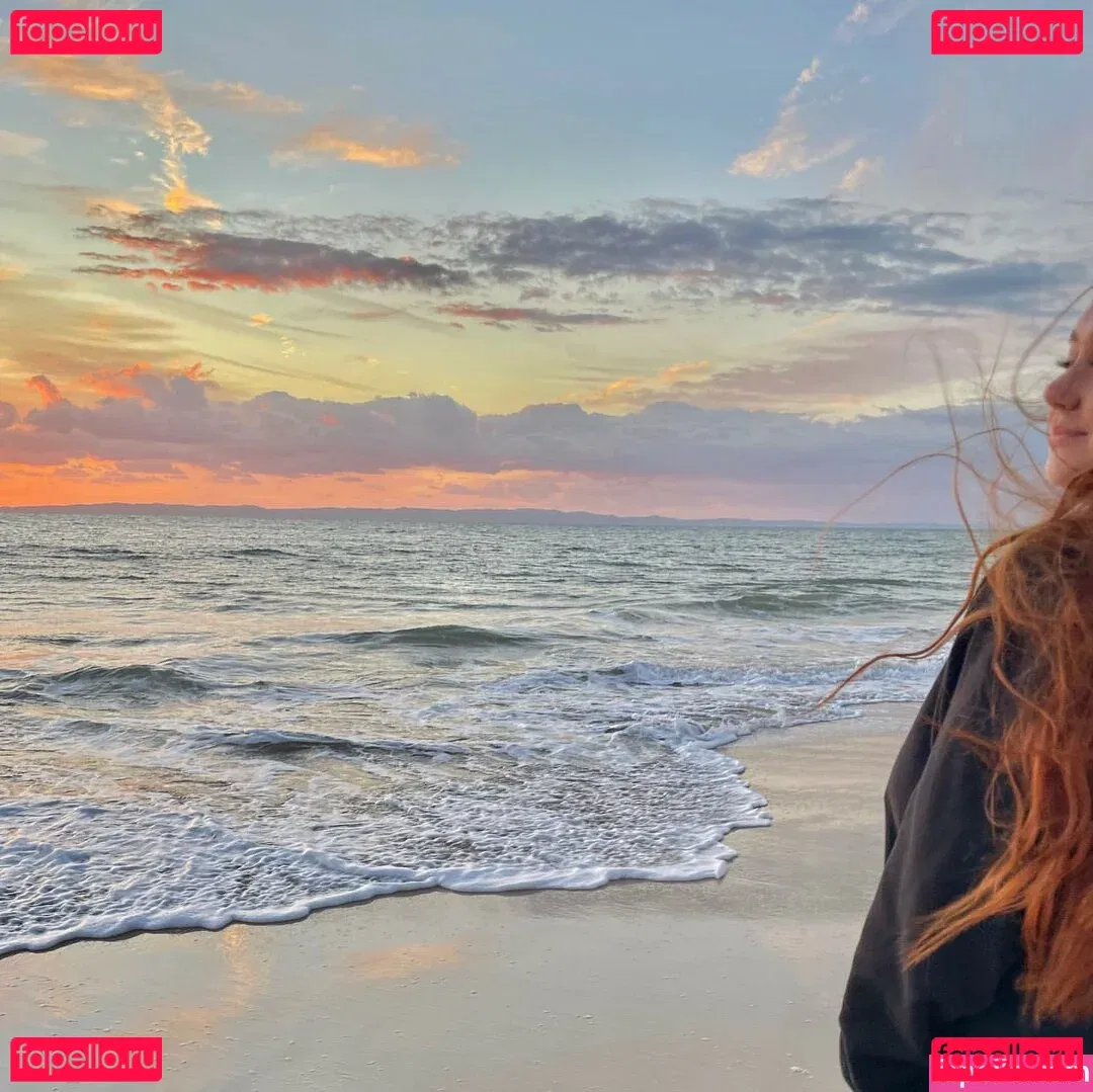 Hayley Aurisch Onlyfans Photo Gallery 