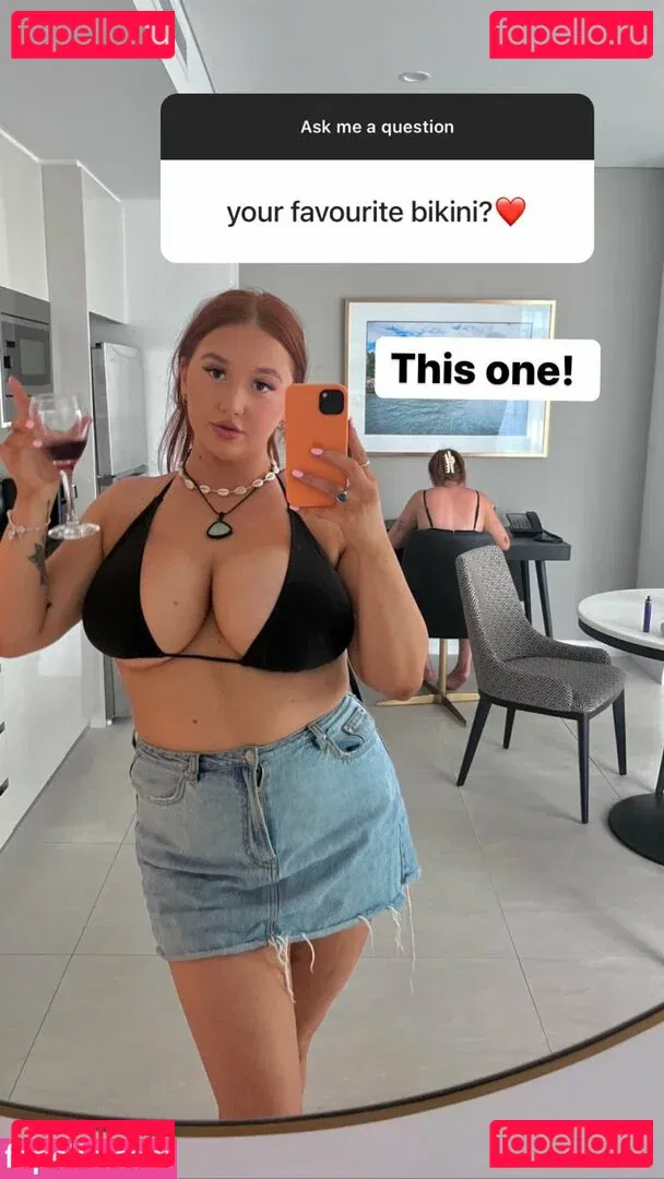 Hayley Aurisch Onlyfans Photo Gallery 