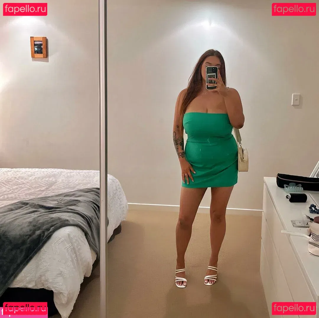 Hayley Aurisch Onlyfans Photo Gallery 