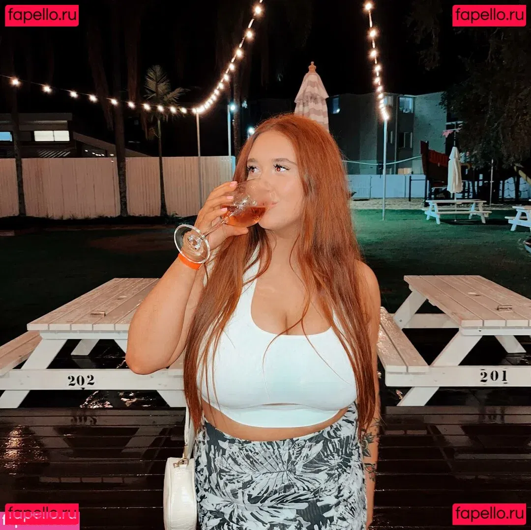 Hayley Aurisch Onlyfans Photo Gallery 