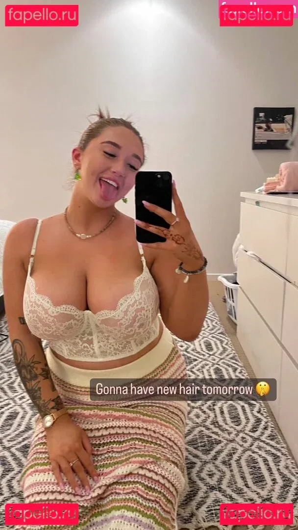 Hayley Aurisch Onlyfans Photo Gallery 