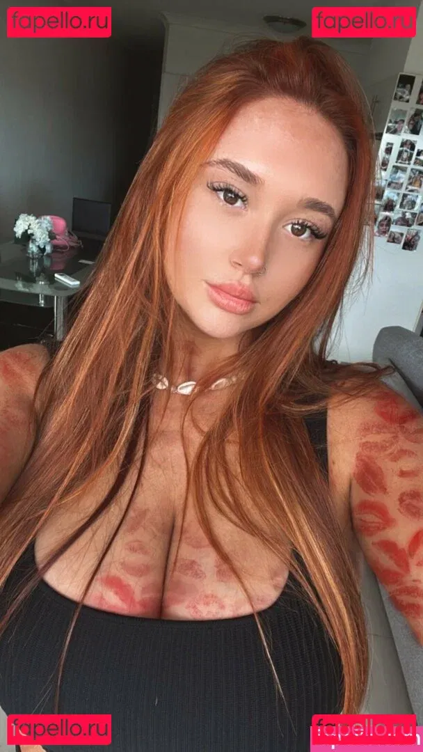 Hayley Aurisch Onlyfans Photo Gallery 