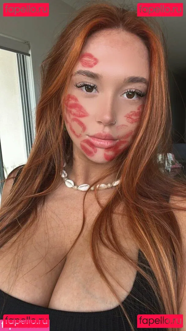 Hayley Aurisch Onlyfans Photo Gallery 