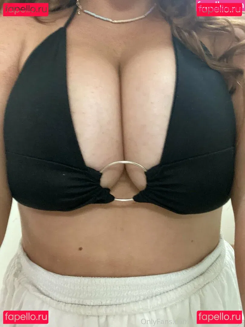 Hayley Aurisch Onlyfans Photo Gallery 