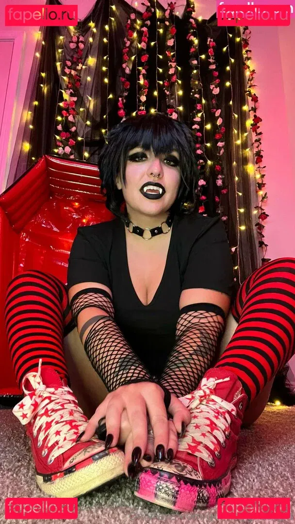 gummyghostgirl Onlyfans Photo Gallery 