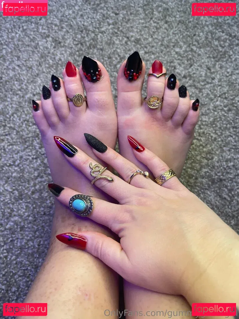 gummyghostgirl Onlyfans Photo Gallery 