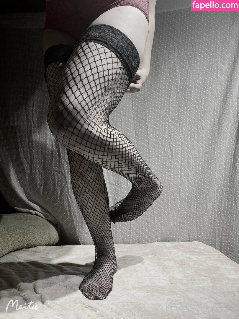 lewdlunarprincess Onlyfans Photo Gallery 