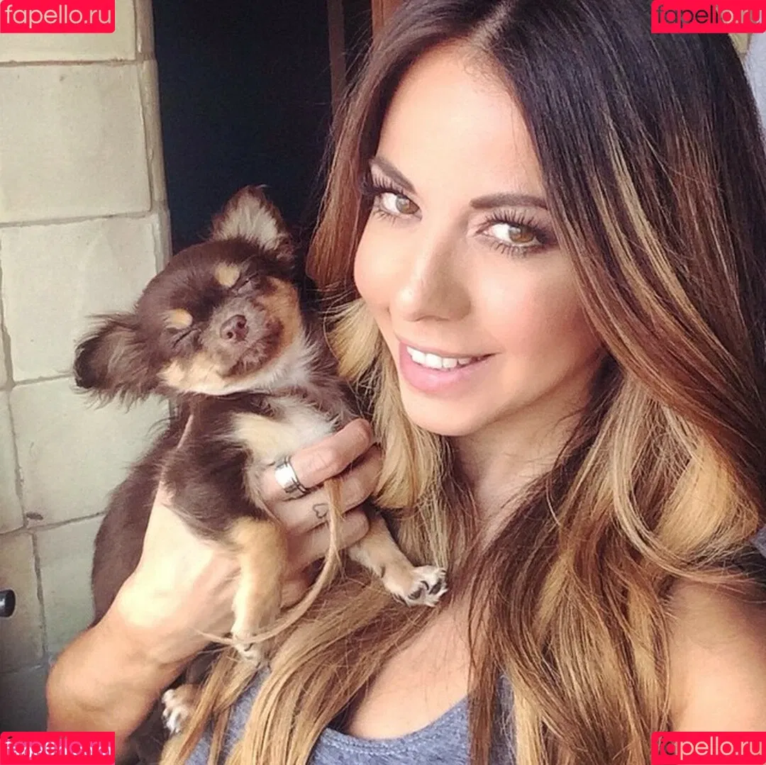 Jimena Sanchez Onlyfans Photo Gallery 