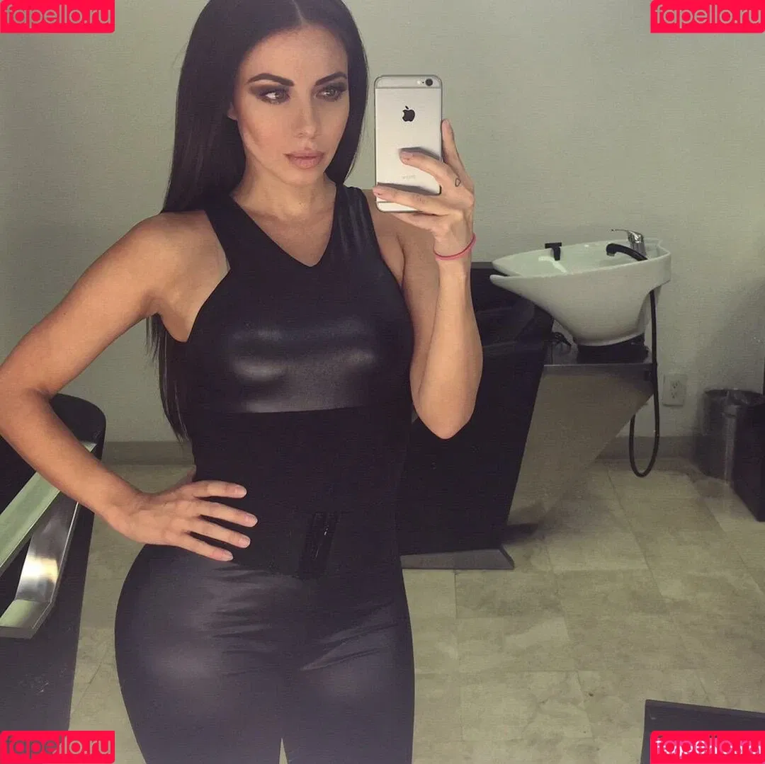 Jimena Sanchez Onlyfans Photo Gallery 