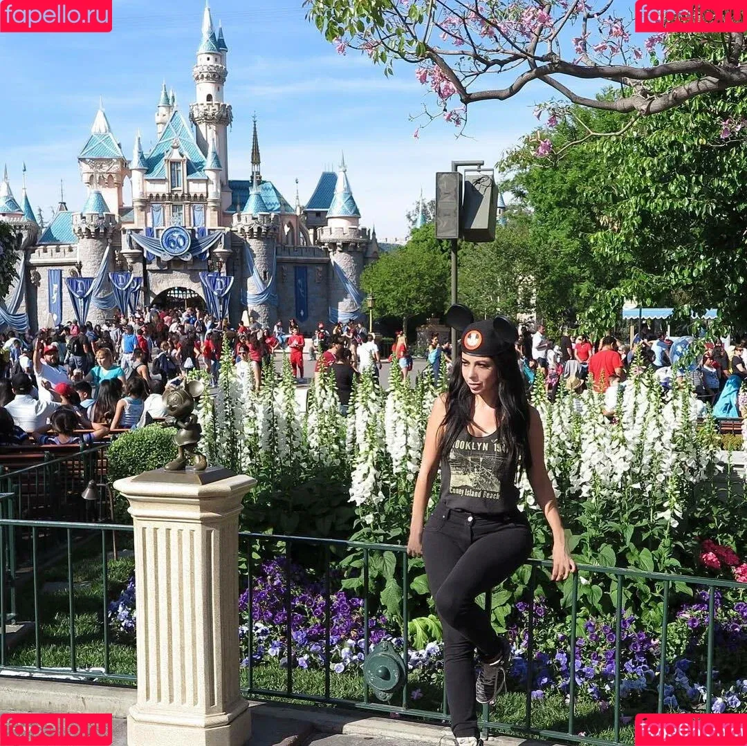 Jimena Sanchez Onlyfans Photo Gallery 