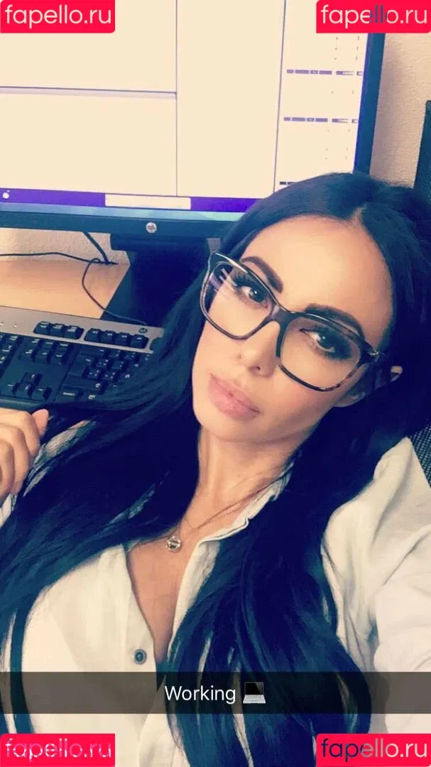Jimena Sanchez Onlyfans Photo Gallery 
