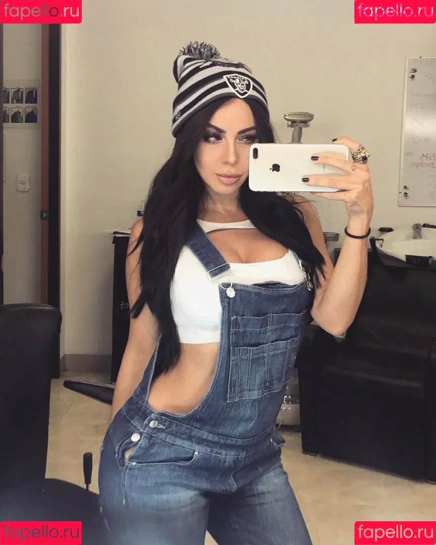 Jimena Sanchez Onlyfans Photo Gallery 