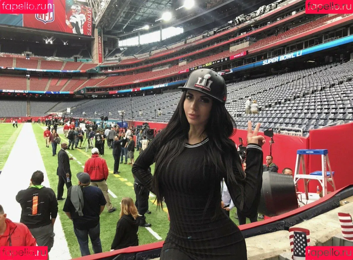 Jimena Sanchez Onlyfans Photo Gallery 