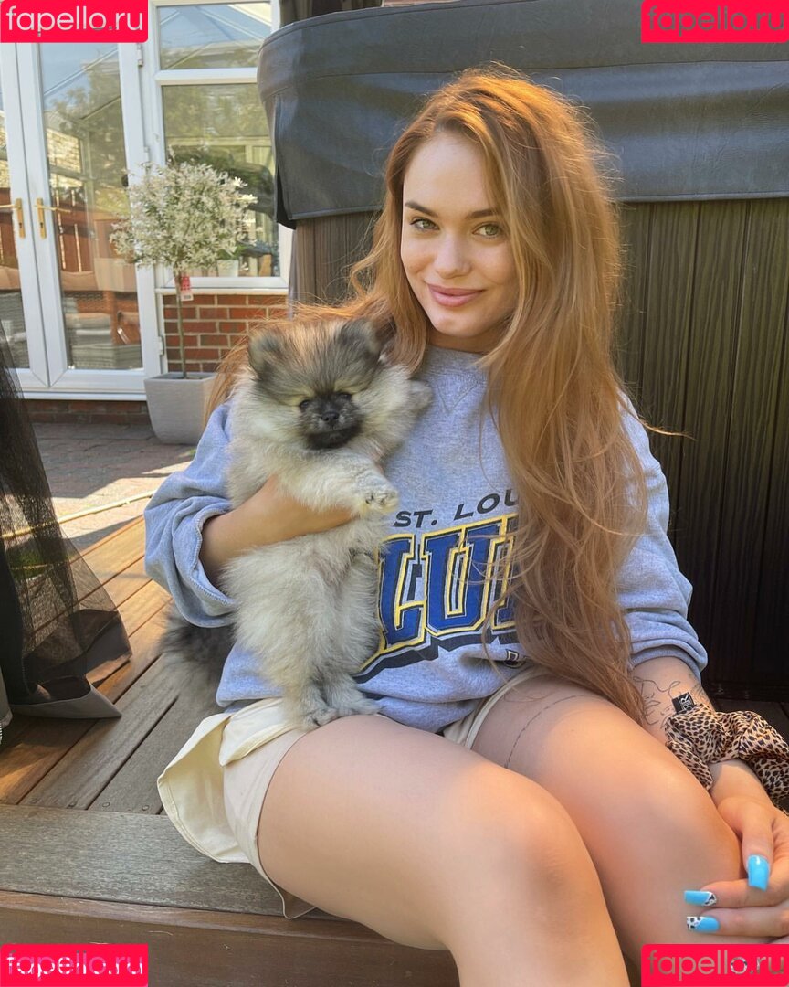 Your Brat Onlyfans Photo Gallery 