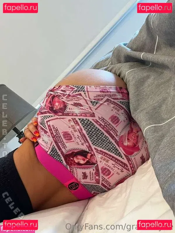 gracerayne Onlyfans Photo Gallery 