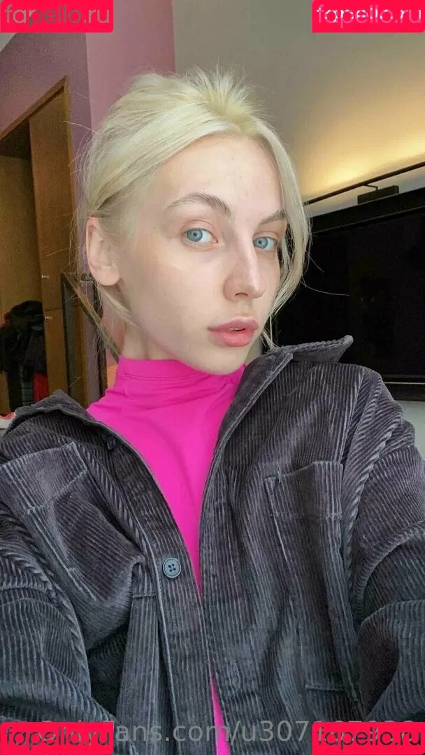 kira_kitsune Onlyfans Photo Gallery 