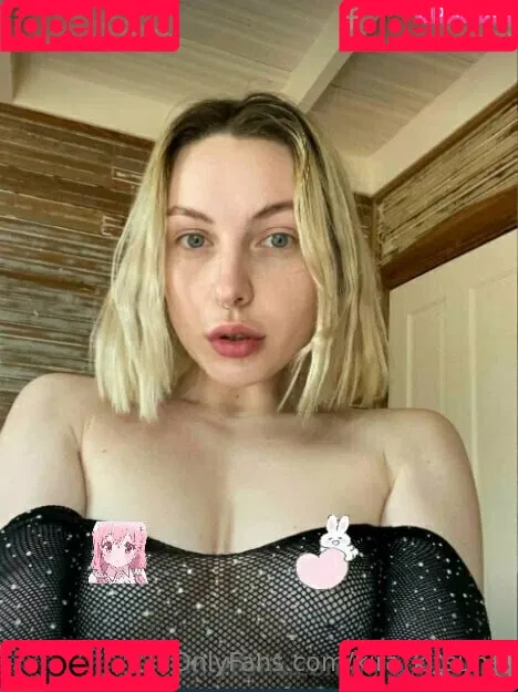 kira_kitsune Onlyfans Photo Gallery 